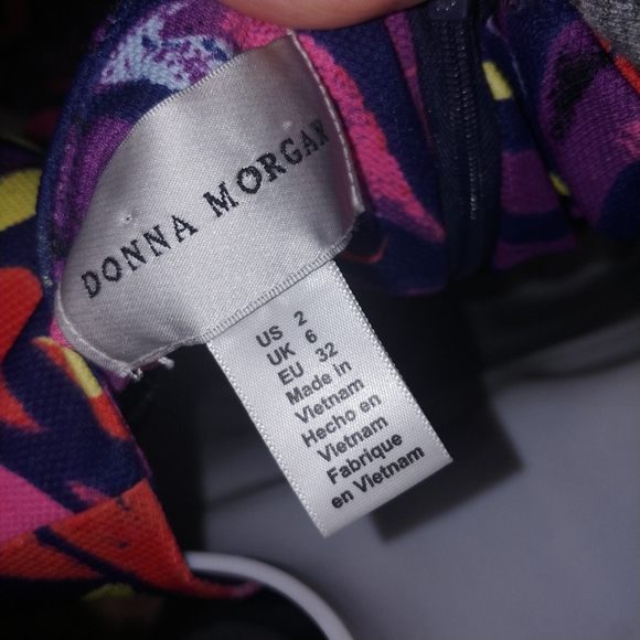 Donna Morgan spring bright colored fit and flare - Picture 6 of 6